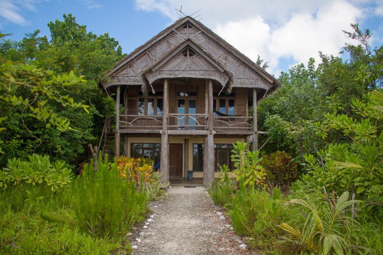 Hidden Bay Resort Mentawais Masokut Ngoại thất bức ảnh